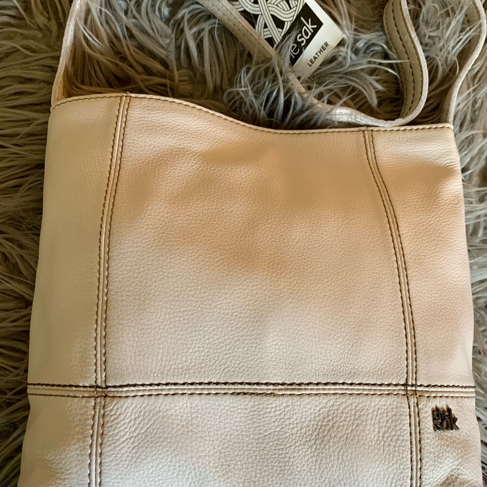 The Sak Authentic leather handbag off white / egg shell